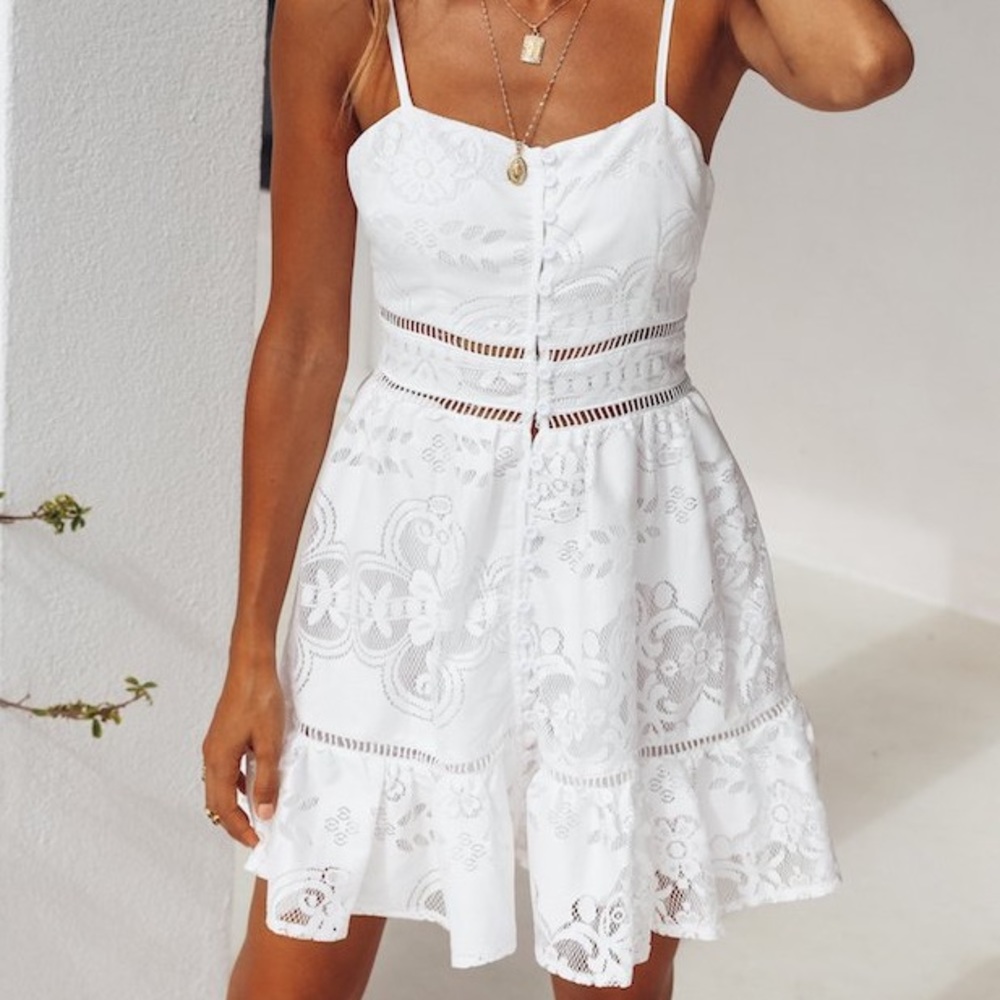 White lace dress